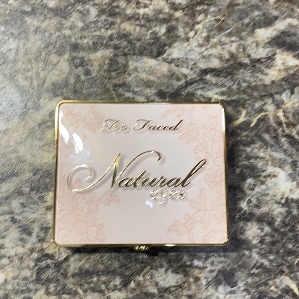 Too Faced Natural Eyes Palette